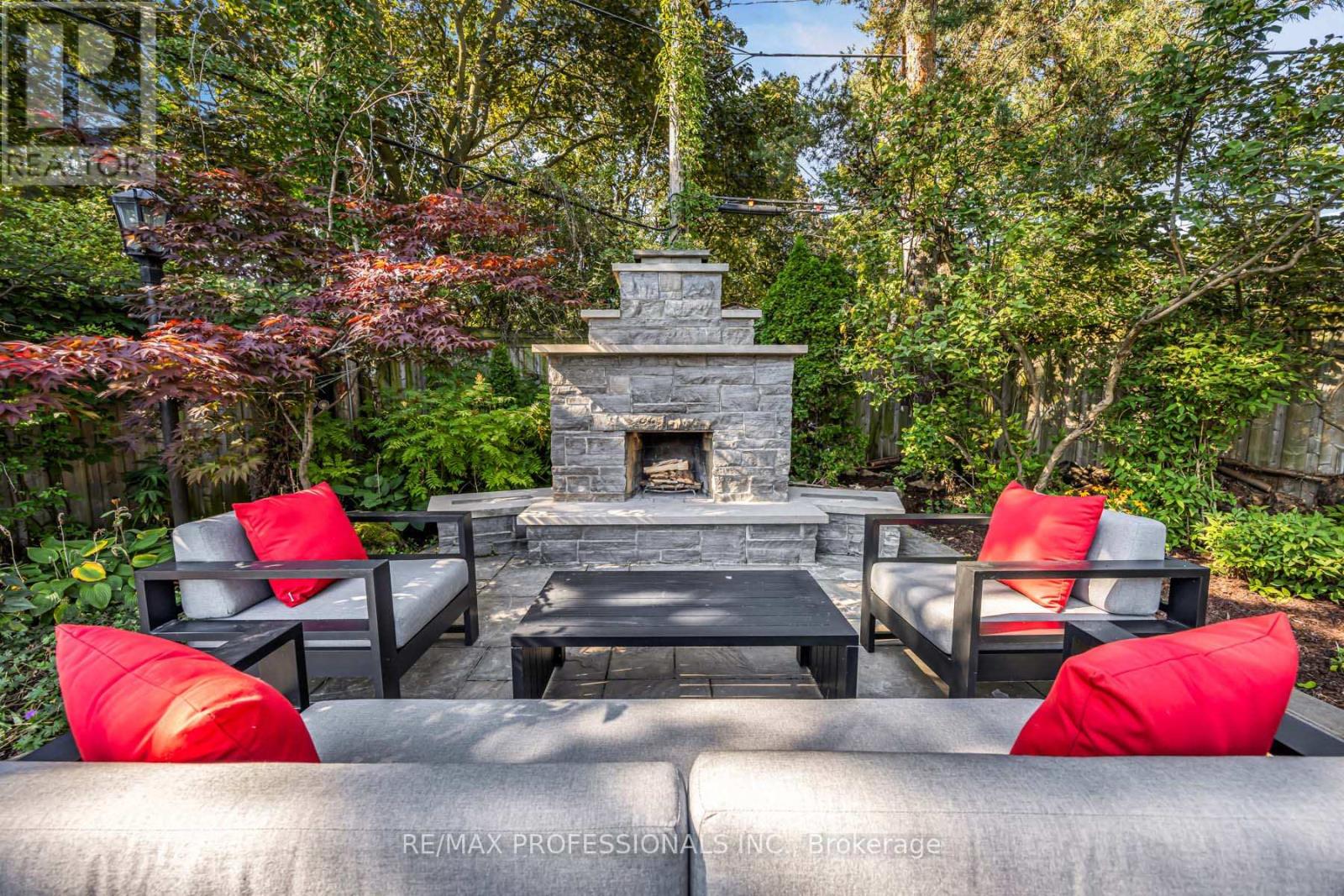 16 WOODPARK ROAD - Photo 5 of 41, Toronto (Willowridge-Martingrove-Richview), Ontario