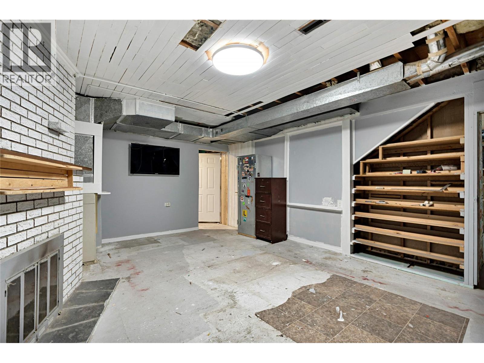 4010 Dodds Road, Armstrong