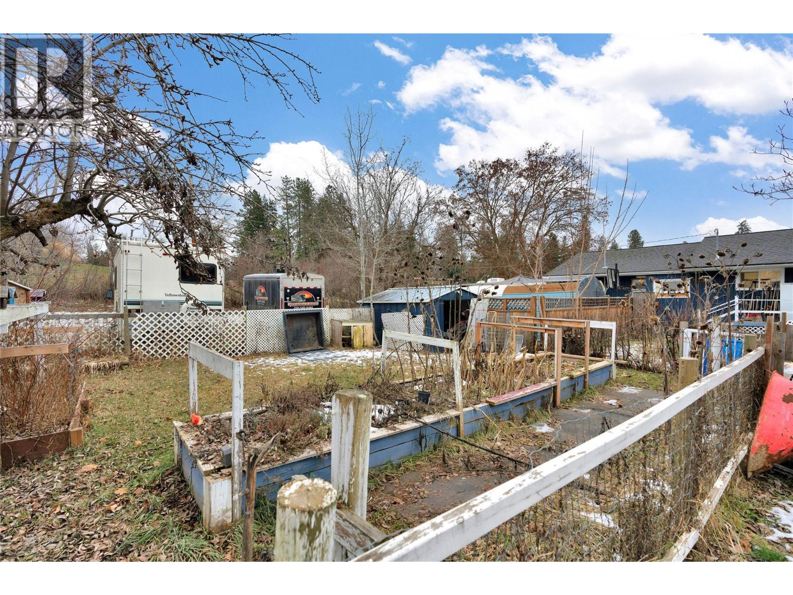 4010 Dodds Road, Armstrong