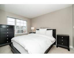 303 2950 King George Boulevard, Surrey, BC V4P0E5 Photo 15