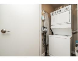 303 2950 King George Boulevard, Surrey, BC V4P0E5 Photo 21