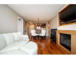 303 2950 King George Boulevard, Surrey, BC V4P0E5 Photo 11