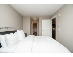 303 2950 King George Boulevard, Surrey, BC V4P0E5 Photo 16