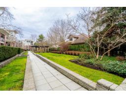 303 2950 King George Boulevard, Surrey, BC V4P0E5 Photo 32