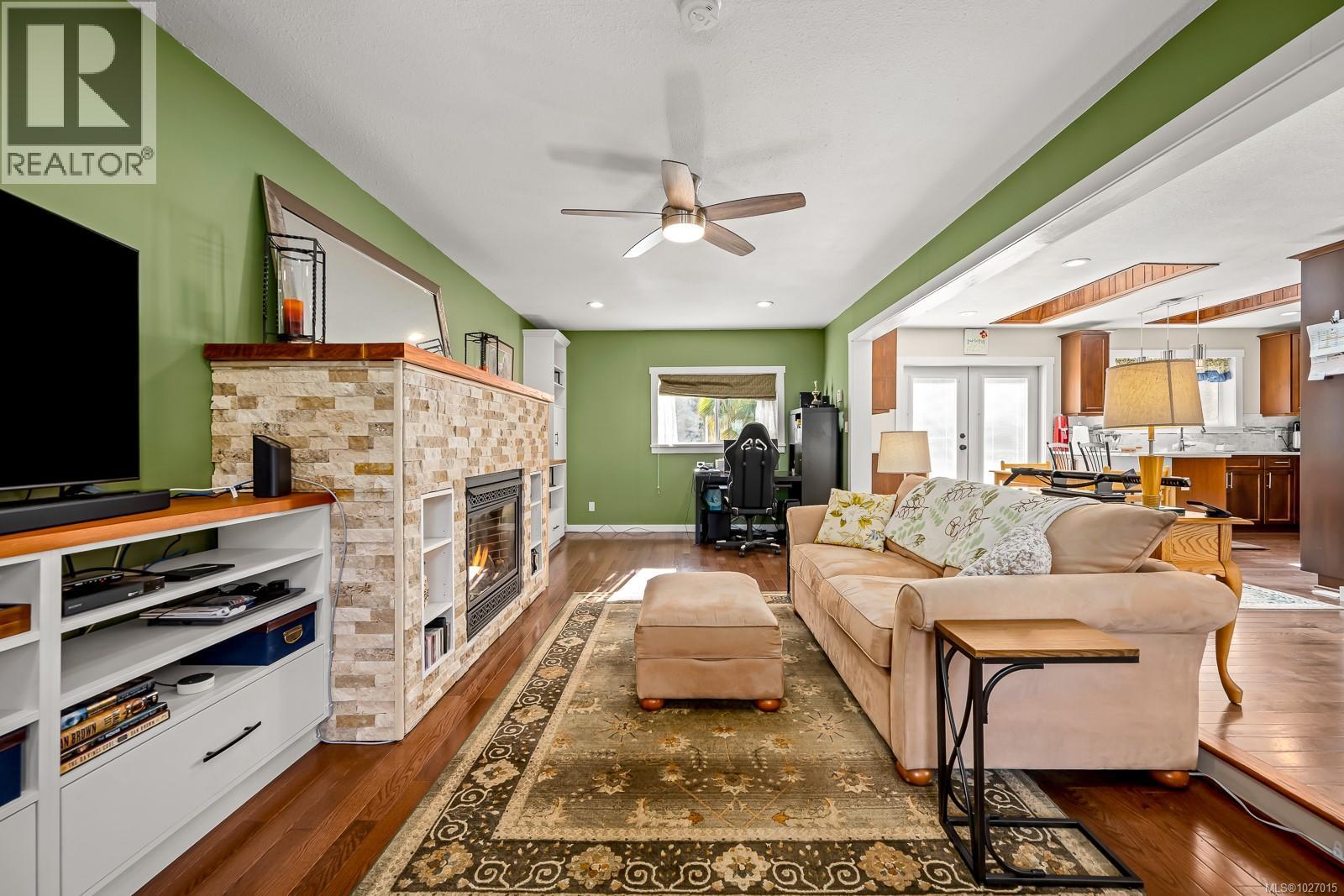 1787 Ryan Rd E, Comox