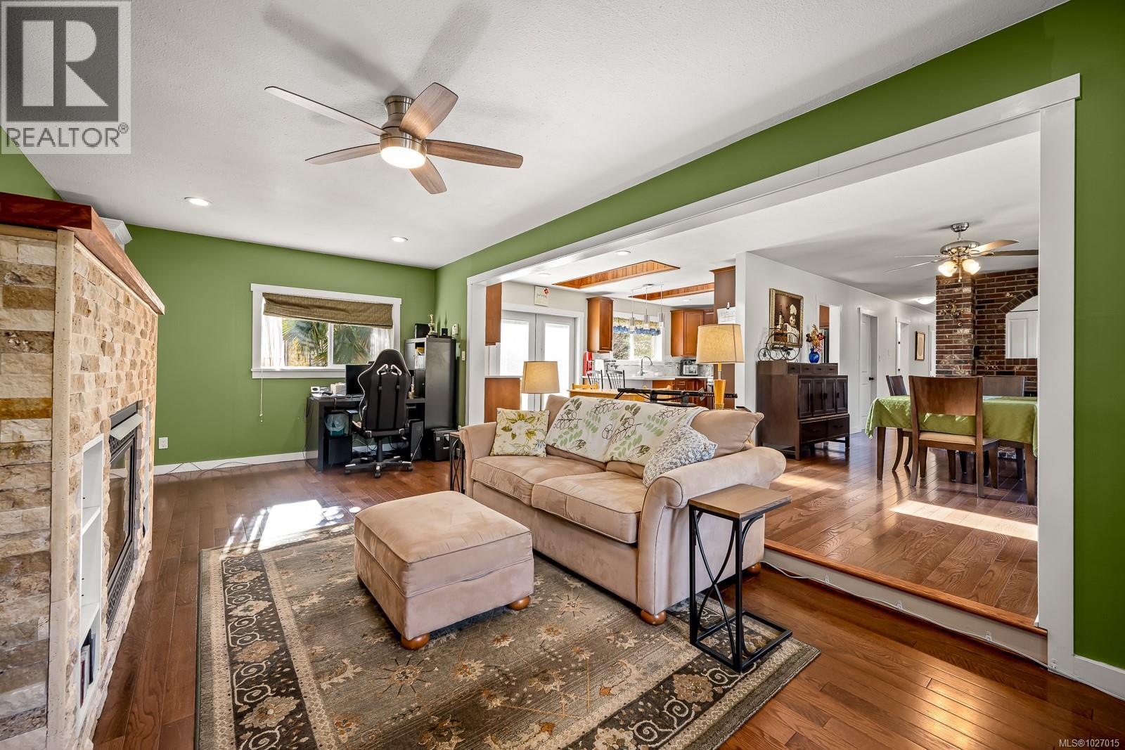 1787 Ryan Rd E, Comox