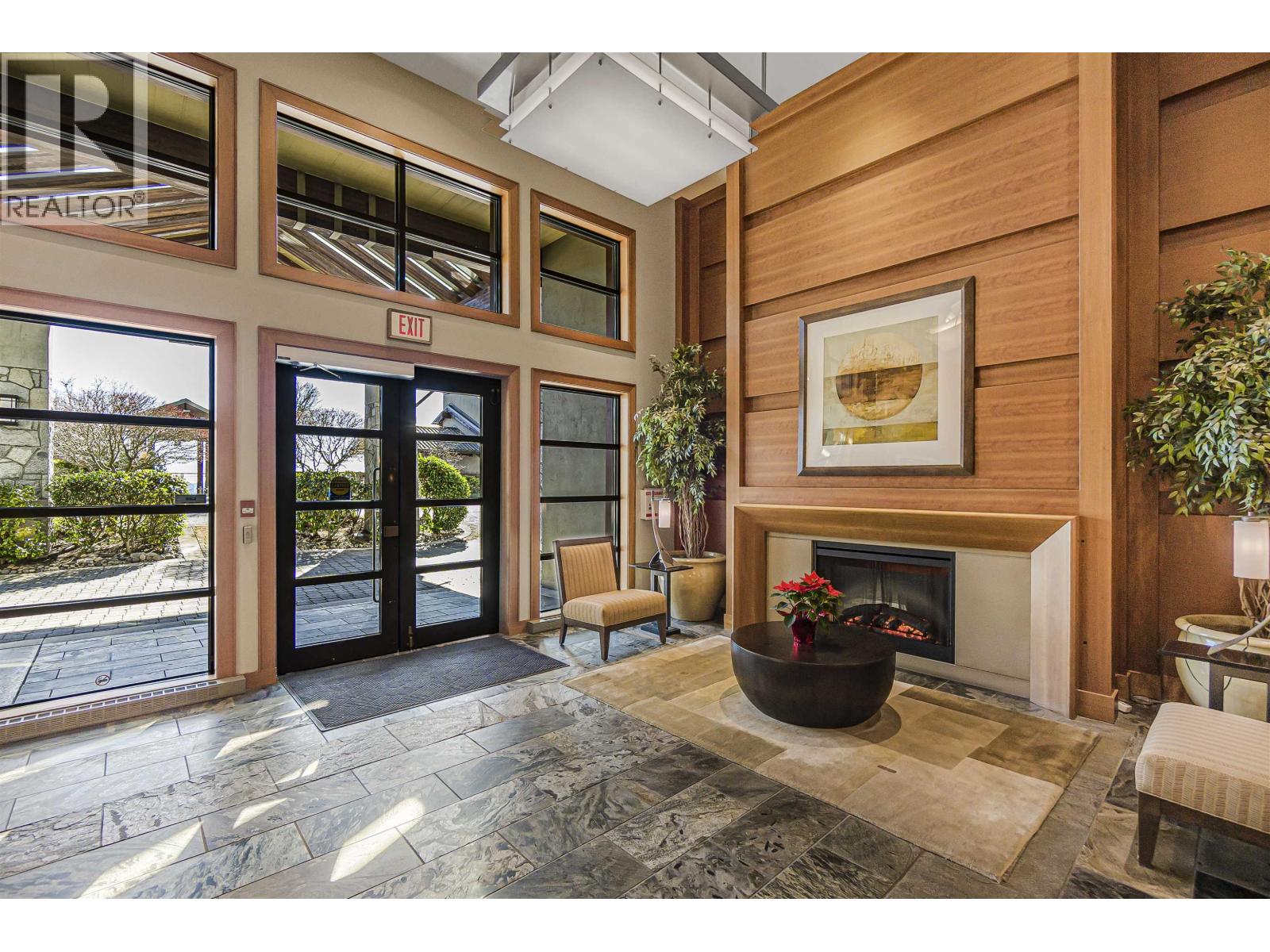 1001 3315 CYPRESS PLACE