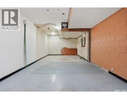 3426 Saskatchewan Drive, Regina, SK S4T1H1 Photo 37