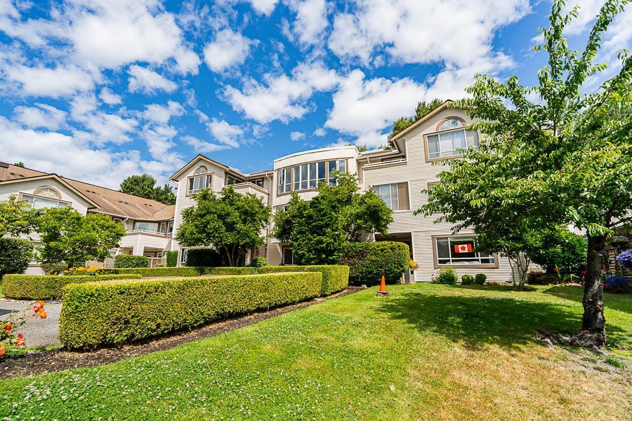 212 15991 THRIFT AVENUE, White Rock