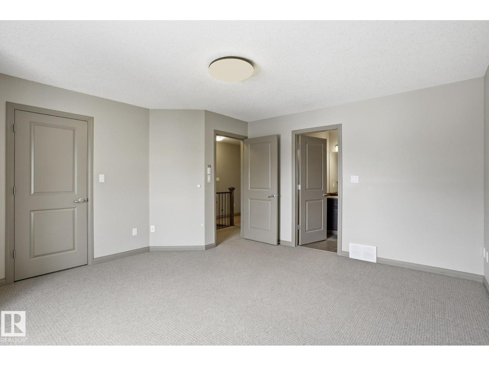 #21 5120 164 AV NW - Photo 5 of 37, Edmonton, Alberta