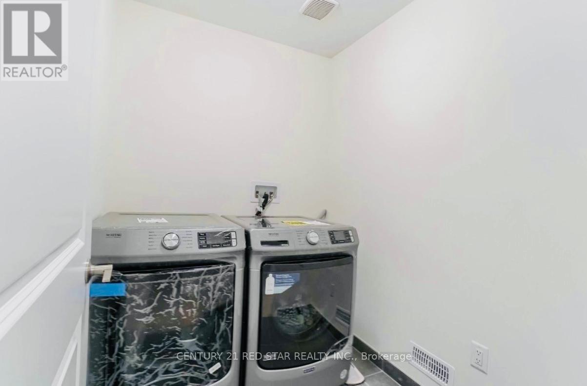 441 BERGAMOT AVENUE - 17