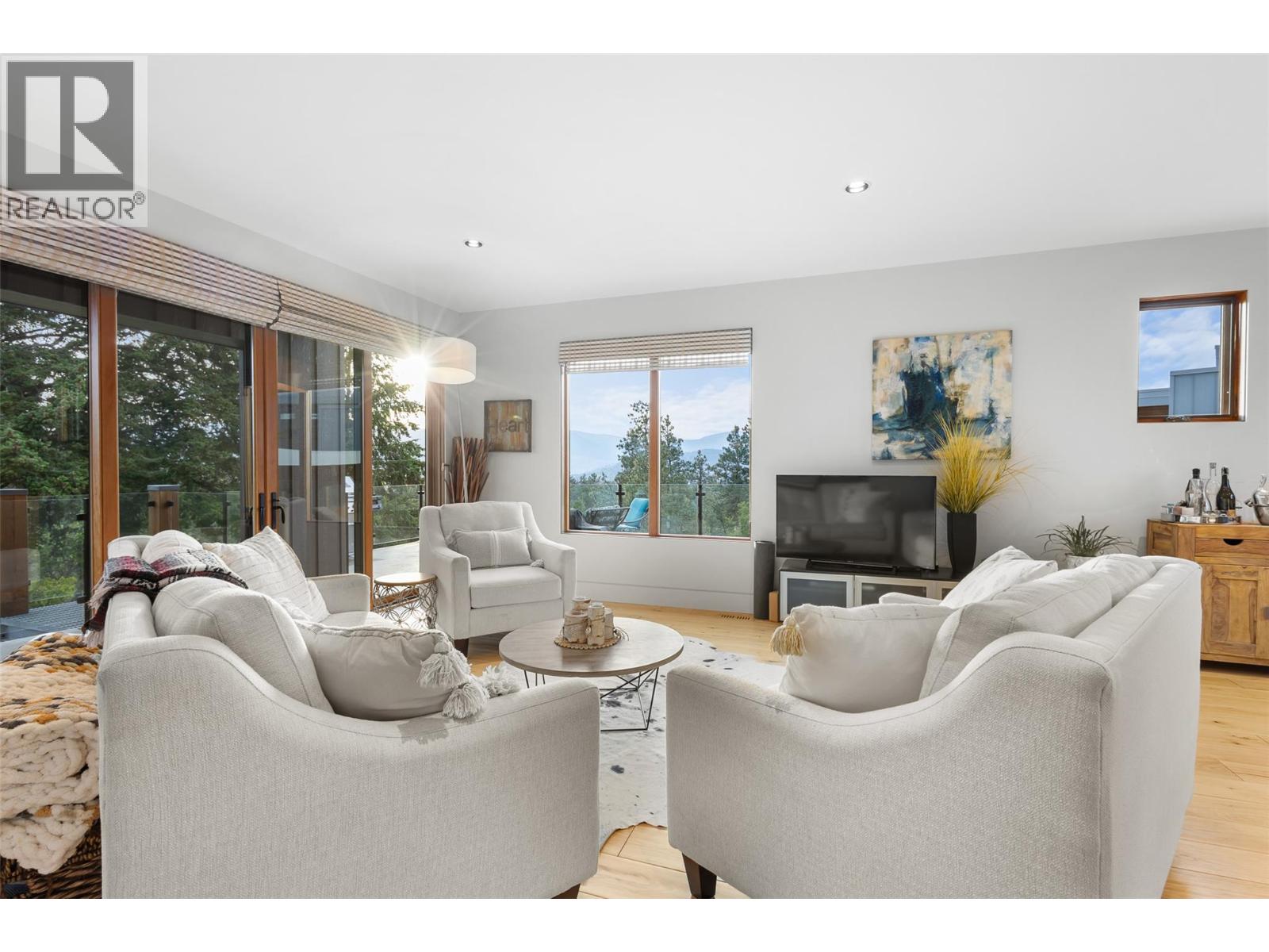 3194 Dunster Road - 61