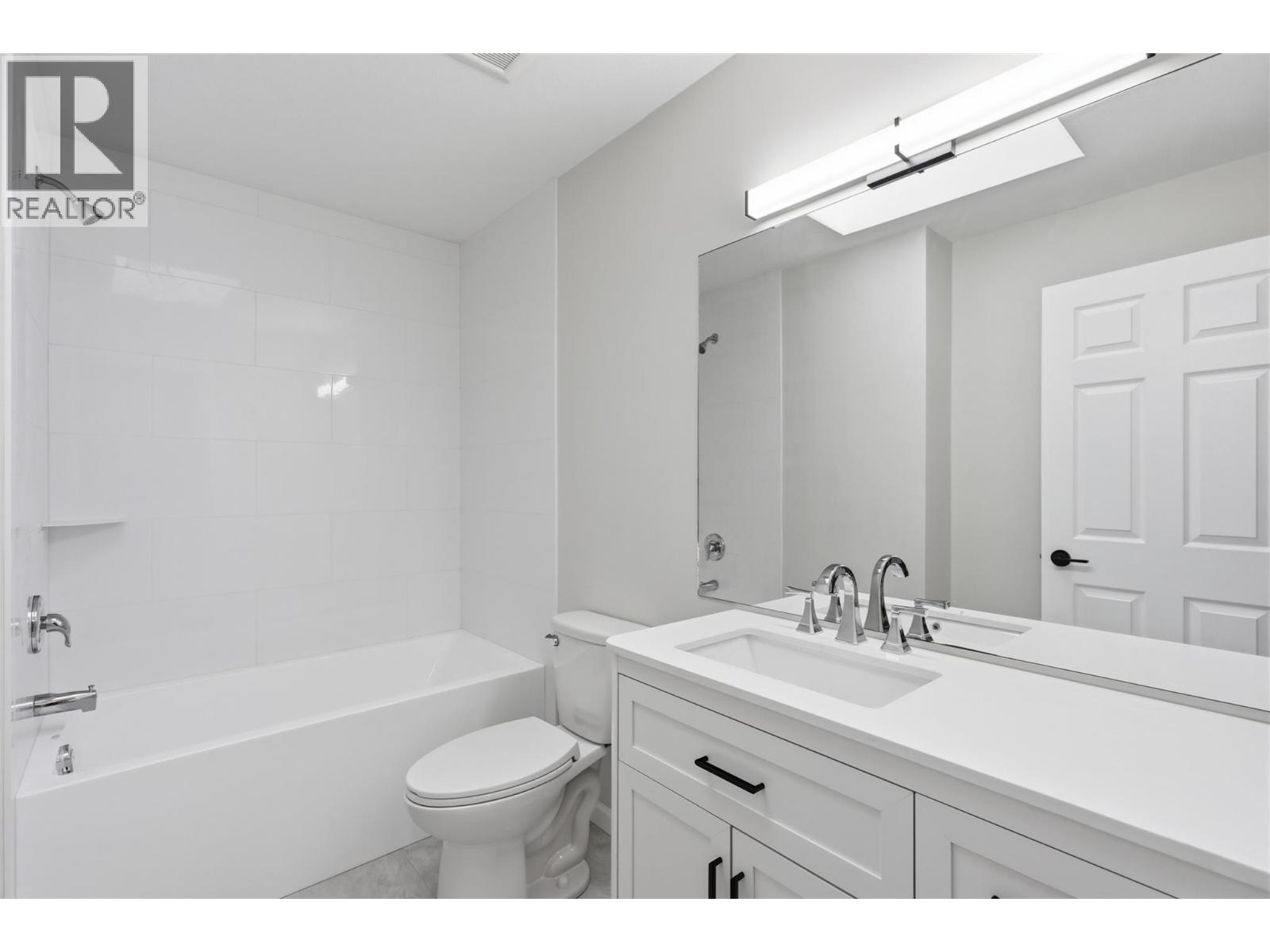 415 Waddington Drive, Kamloops