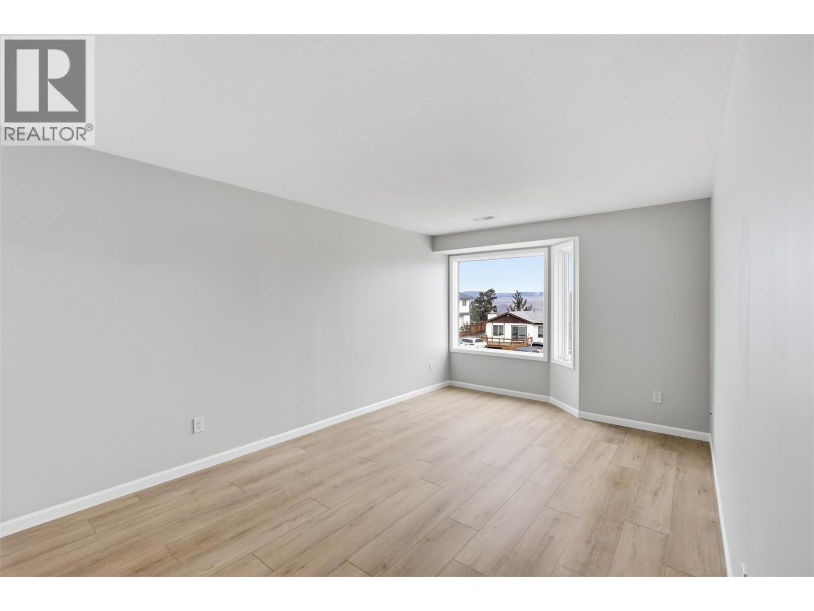 415 Waddington Drive, Kamloops