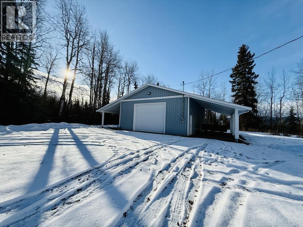 3345 NEWENS Road, Smithers