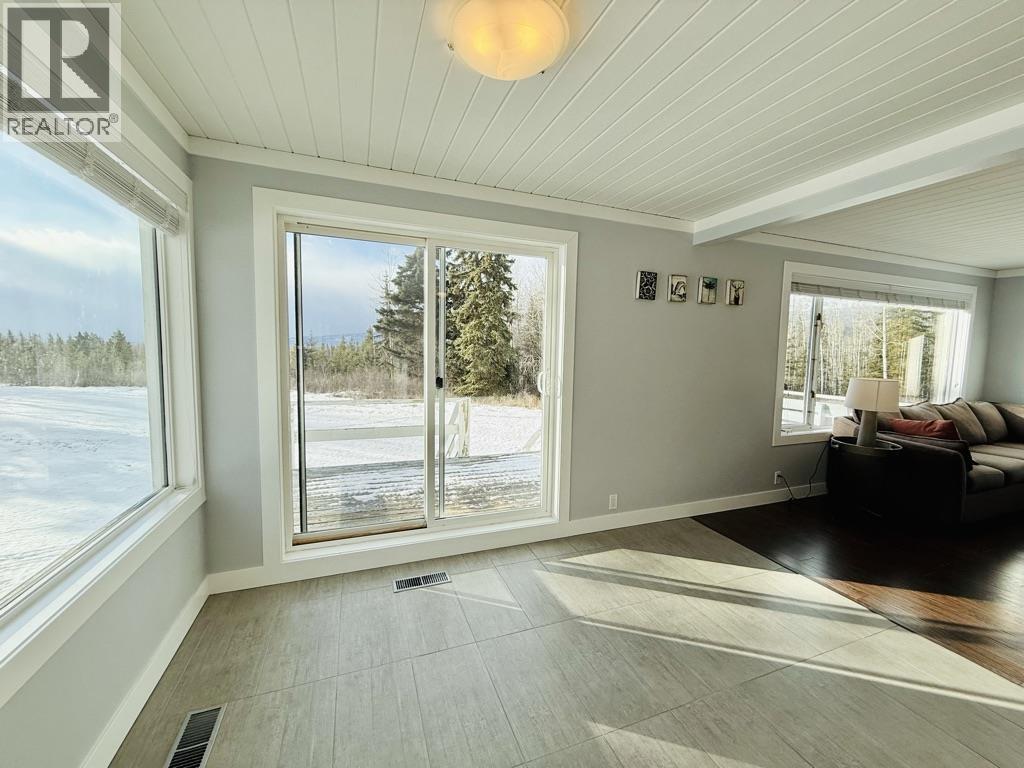 3345 NEWENS Road, Smithers
