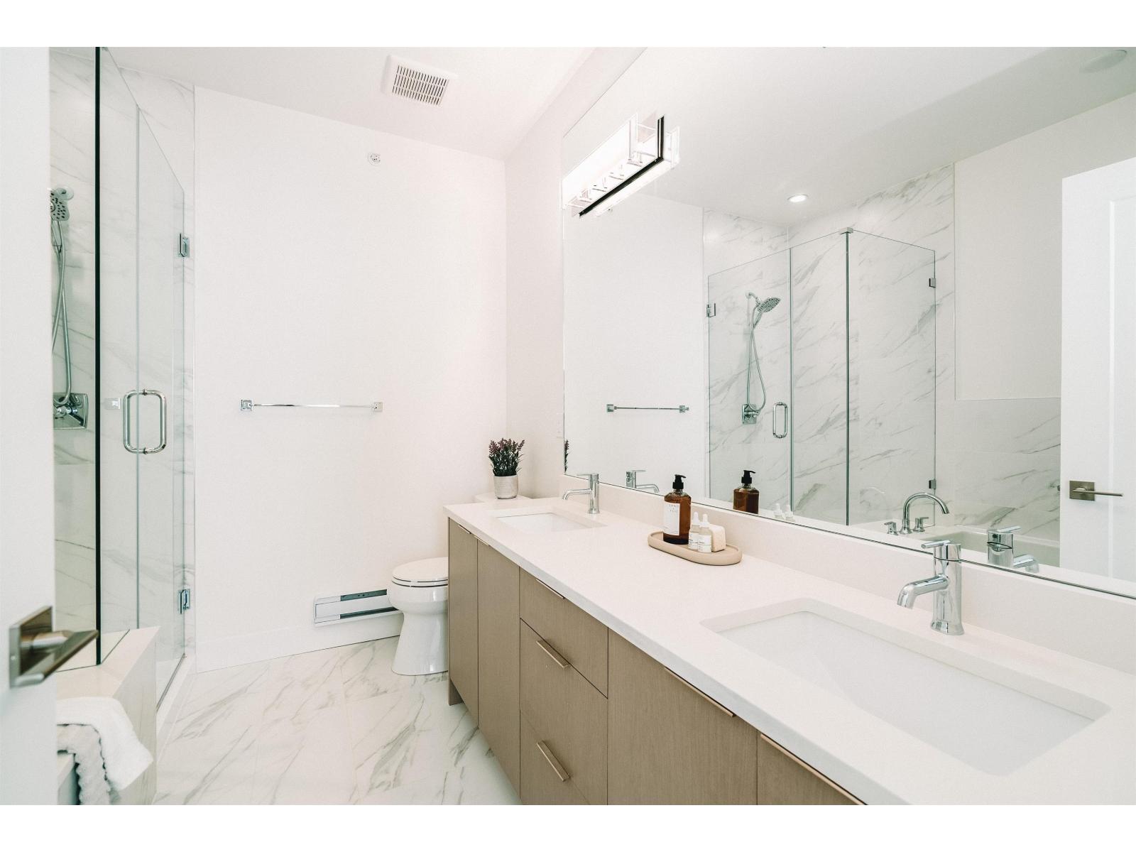 8133 202 STREET, Langley