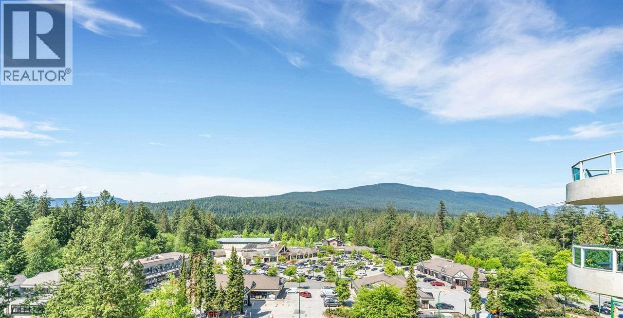 903 995 ROCHE POINT DRIVE, North Vancouver