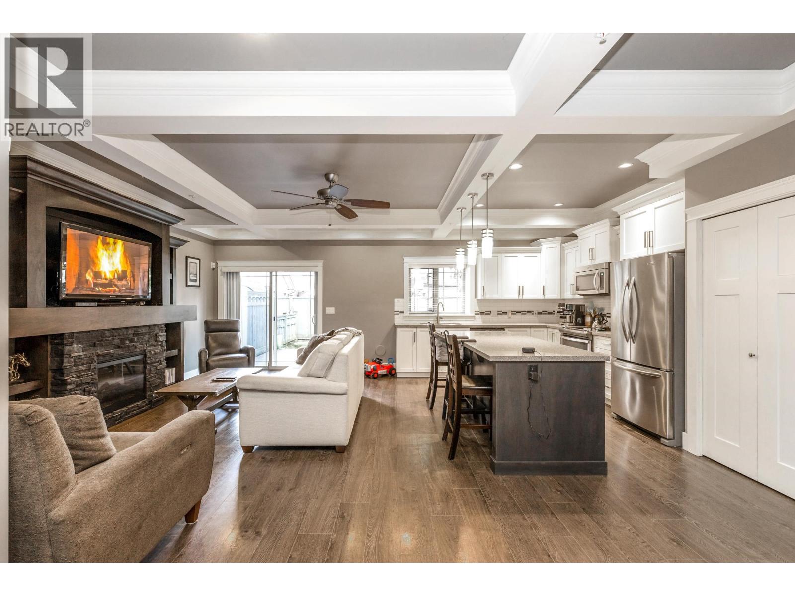 30 19095 MITCHELL ROAD - Photo 2 of 25, Pitt Meadows, British Columbia