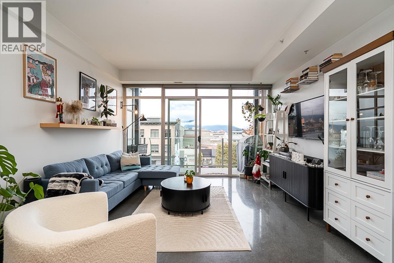 417 256 E 2ND AVENUE, Vancouver