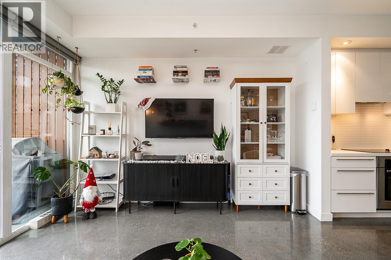 417 256 E 2ND AVENUE, Vancouver