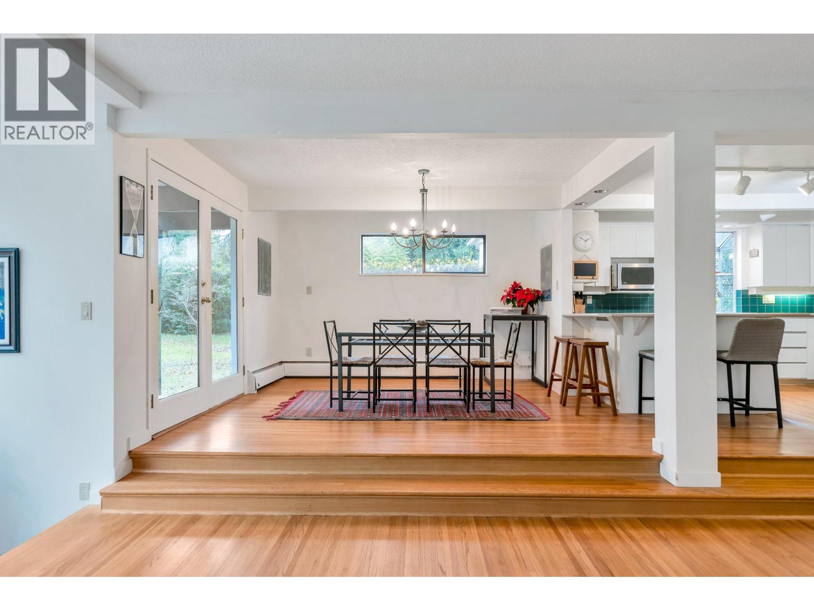 4890 THE DALE, West Vancouver