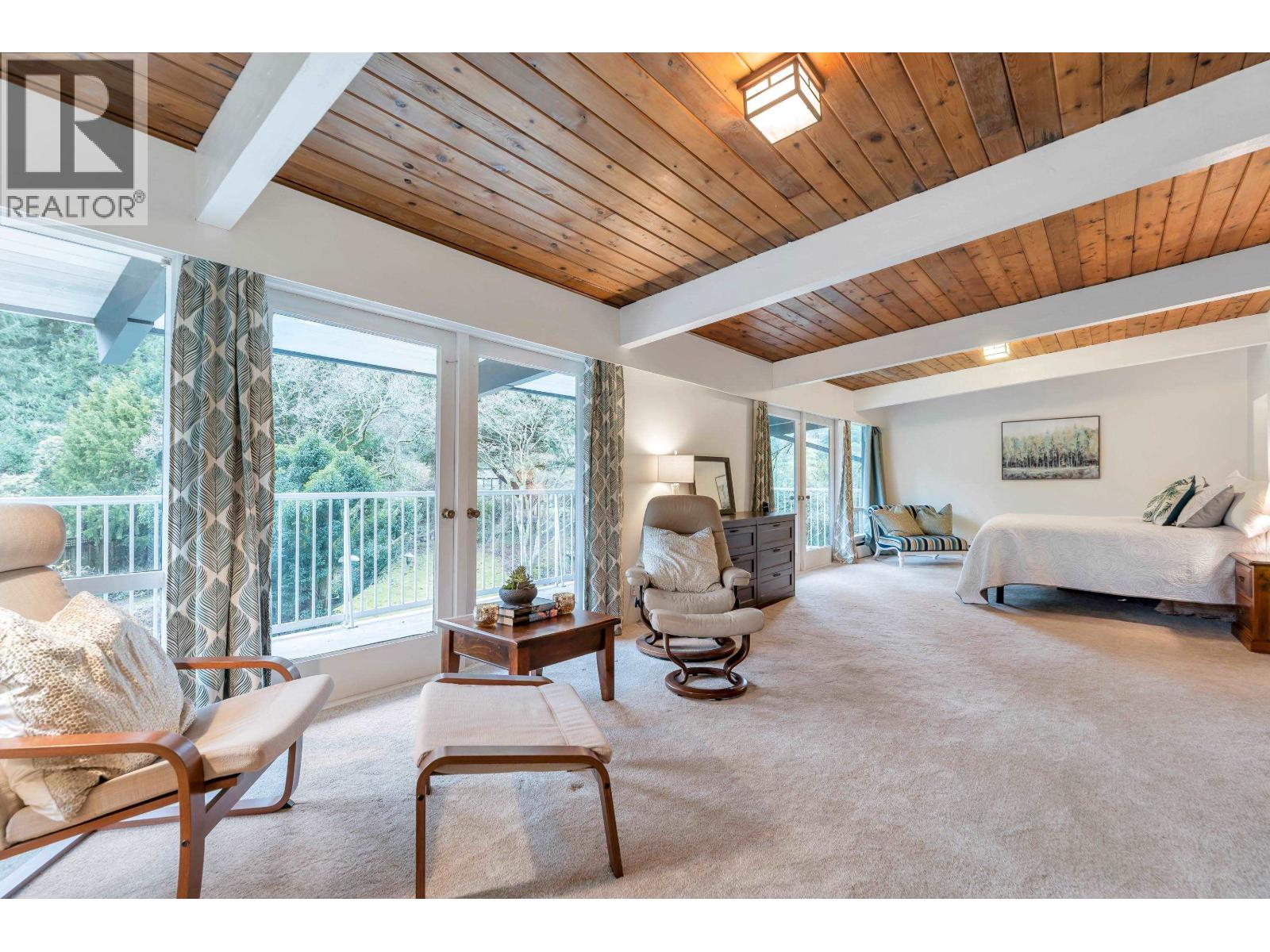 4890 THE DALE, West Vancouver