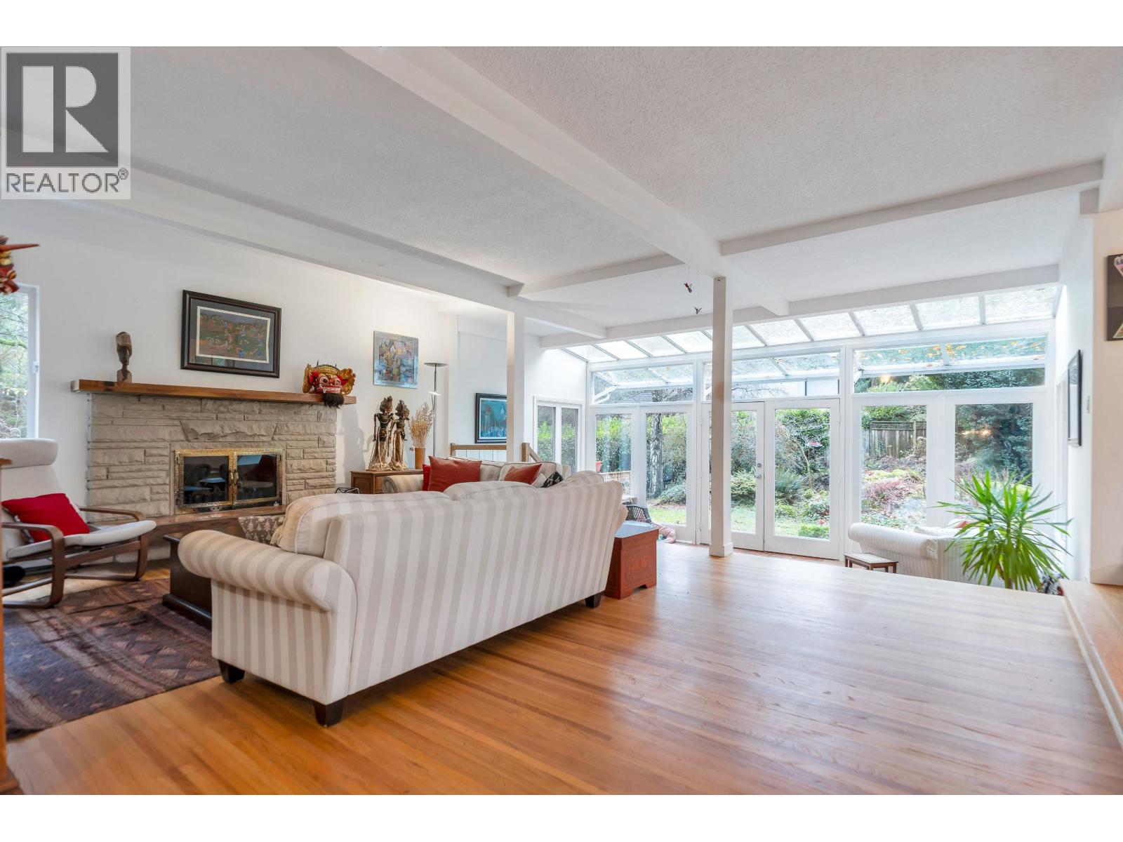 4890 THE DALE, West Vancouver