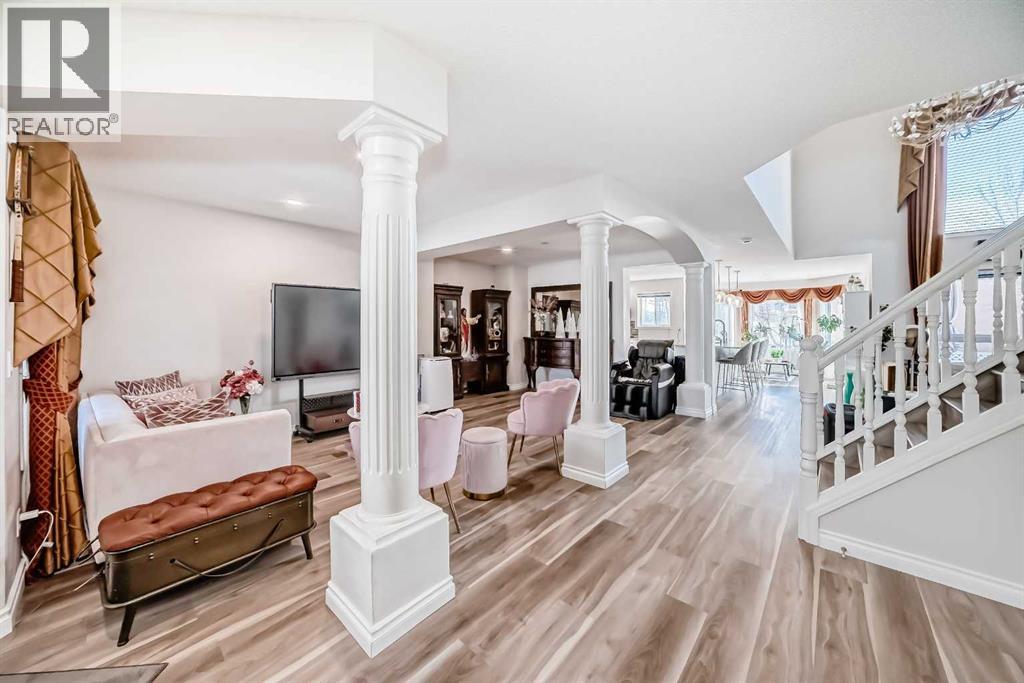 33 Citadel Estates Terrace NW - Photo 4 of 31, Calgary, Alberta