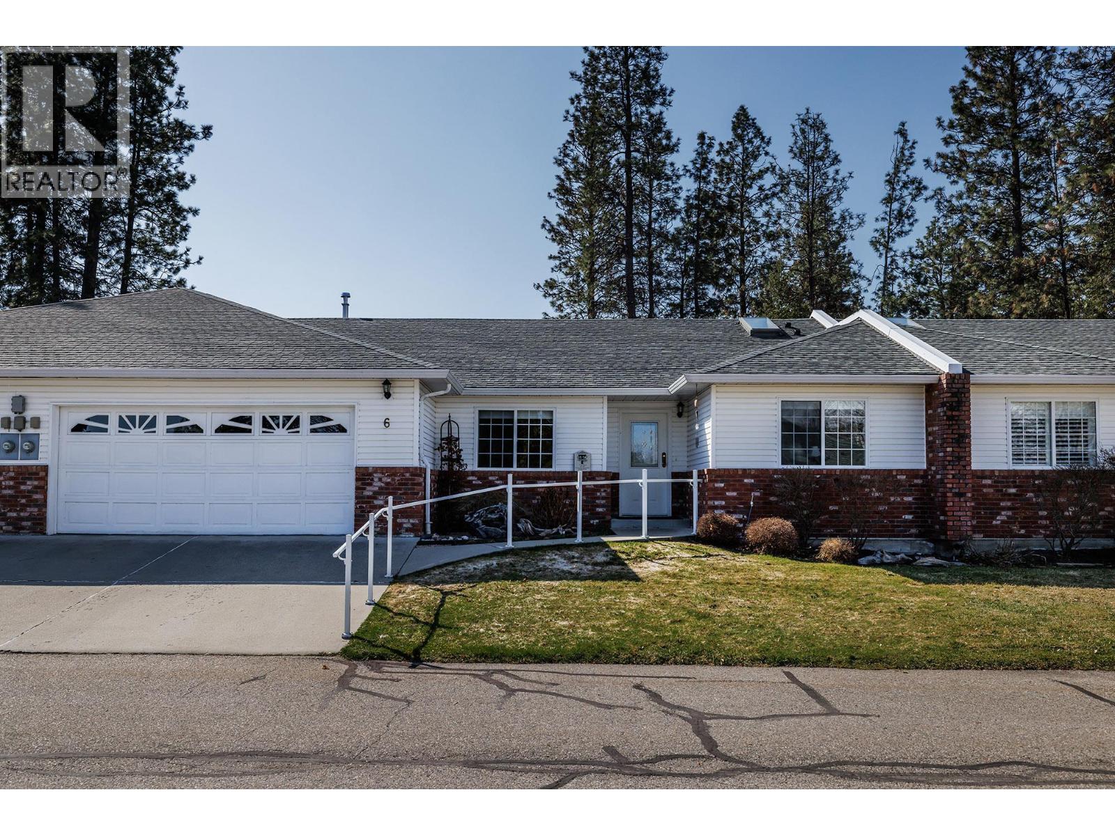 11290 Bond Road Unit# 6, Lake Country