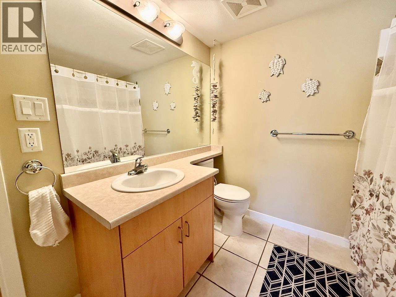 7600 COTTONWOOD Drive Unit# 406, Osoyoos