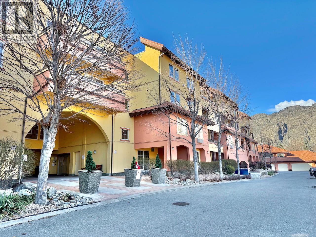 7600 COTTONWOOD Drive Unit# 406, Osoyoos