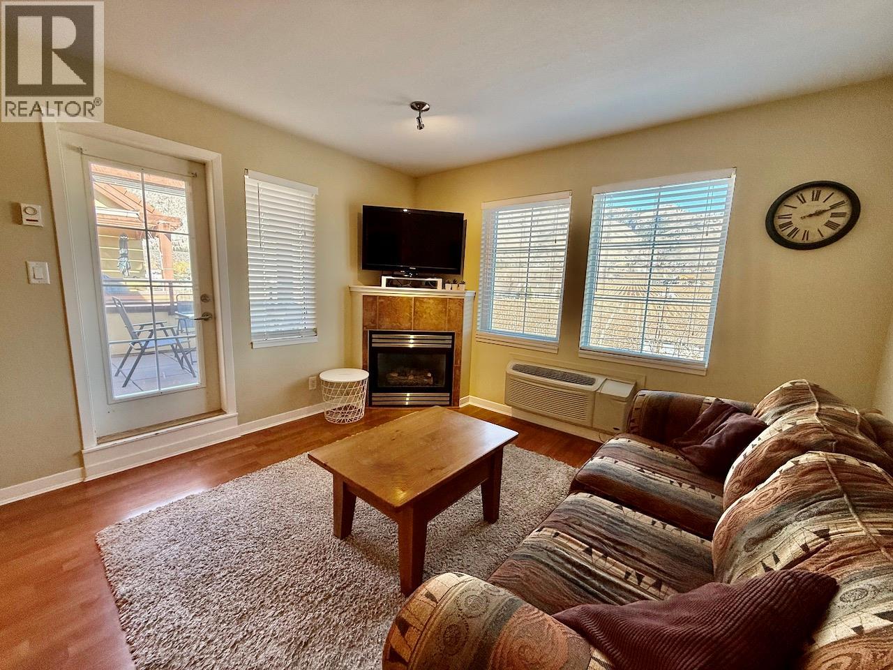 7600 COTTONWOOD Drive Unit# 406, Osoyoos