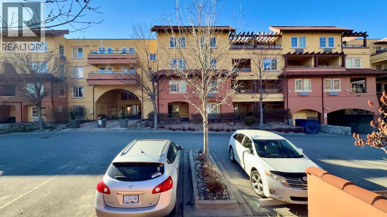 7600 COTTONWOOD Drive Unit# 406, Osoyoos