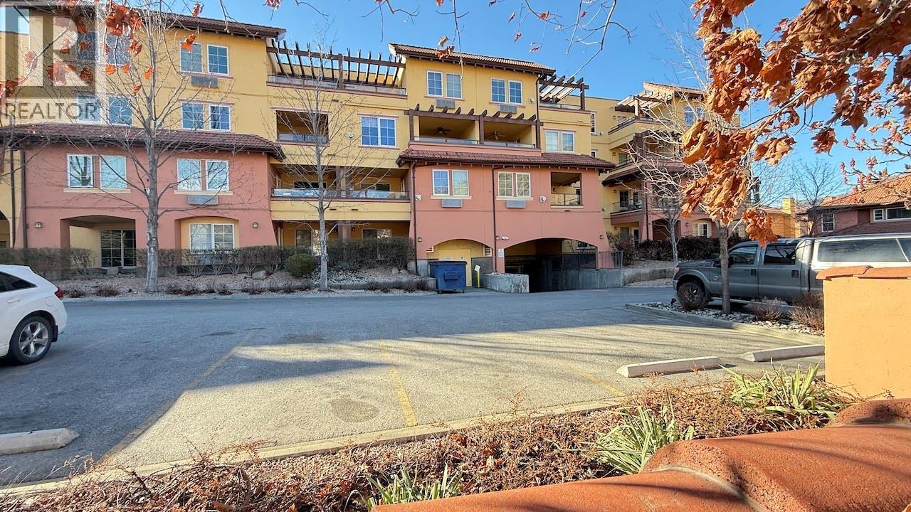 7600 COTTONWOOD Drive Unit# 406, Osoyoos