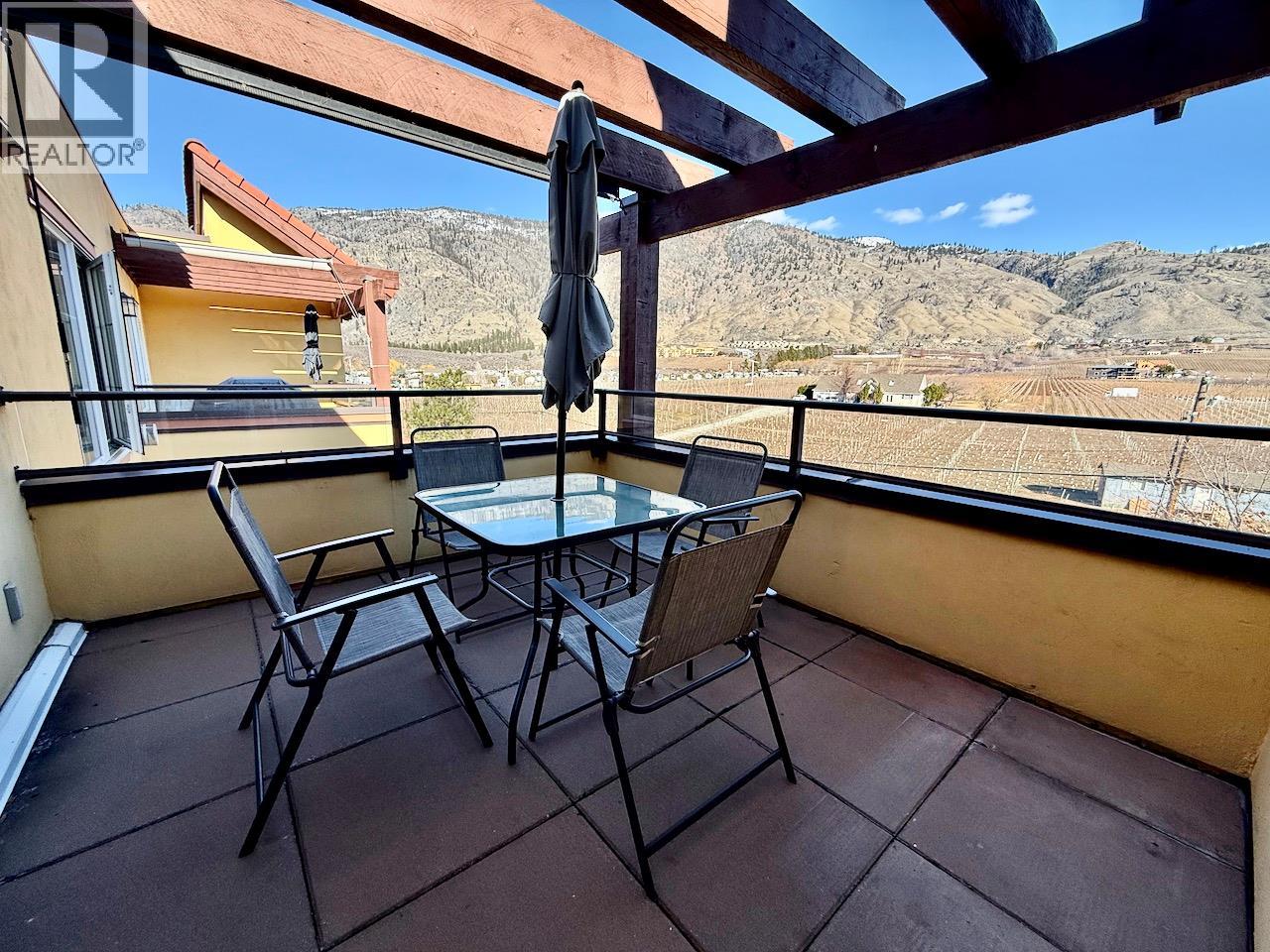 7600 COTTONWOOD Drive Unit# 406, Osoyoos