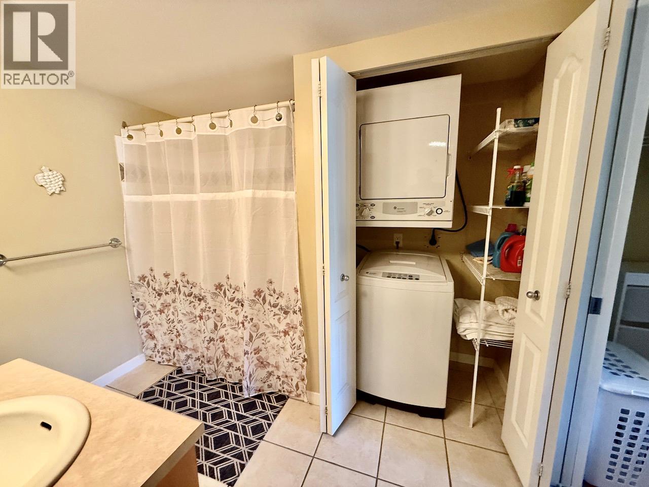 7600 COTTONWOOD Drive Unit# 406, Osoyoos