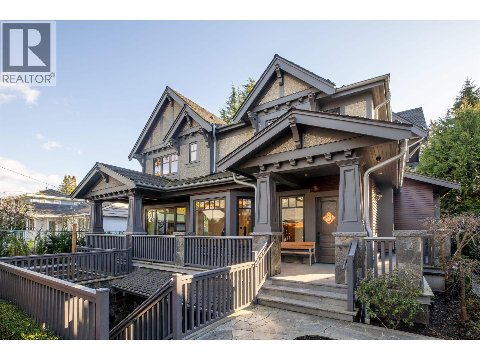 1239 W 40TH AVENUE, Vancouver