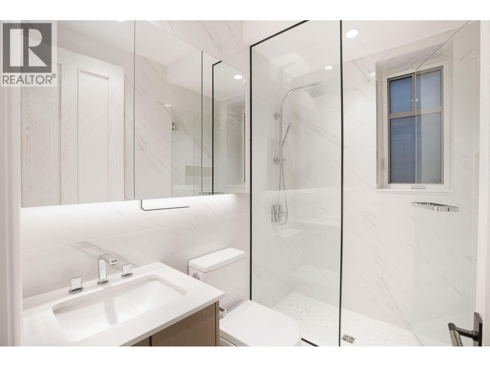 1239 W 40TH AVENUE, Vancouver