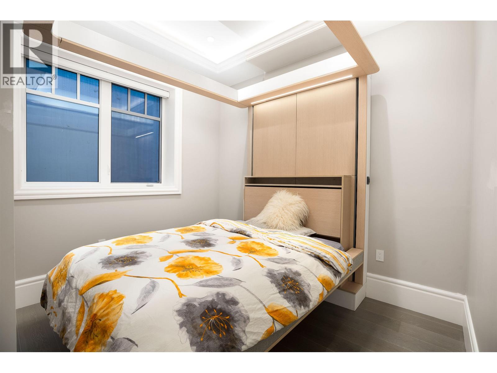 1239 W 40TH AVENUE, Vancouver