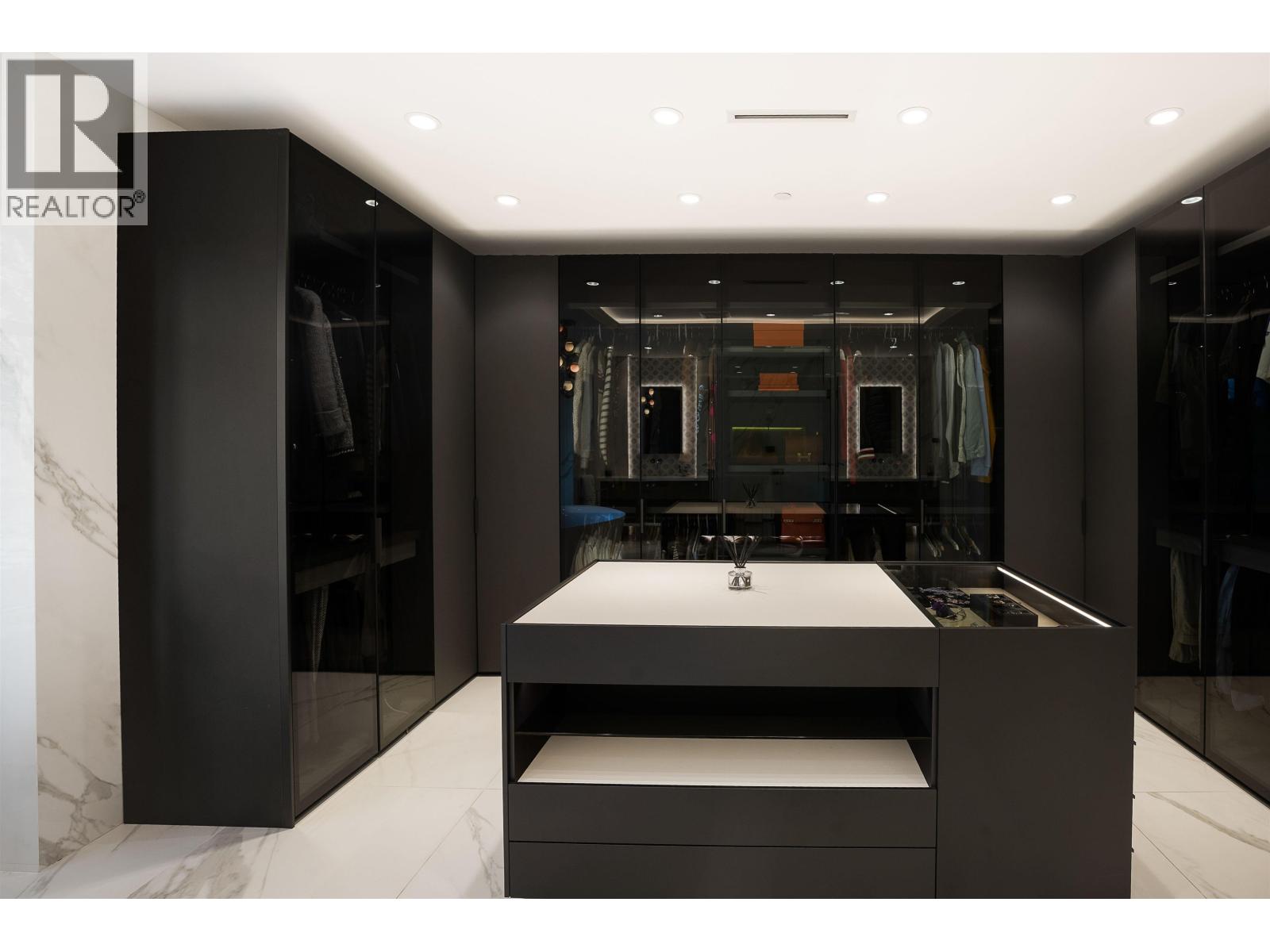 1239 W 40TH AVENUE, Vancouver