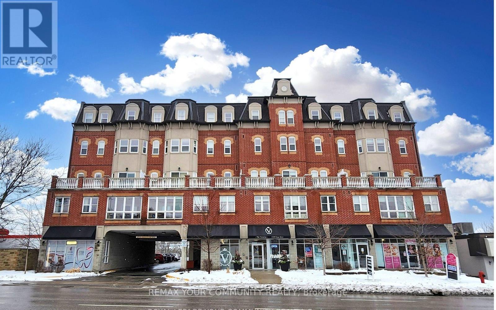 #205 15450 YONGE STREET - 1