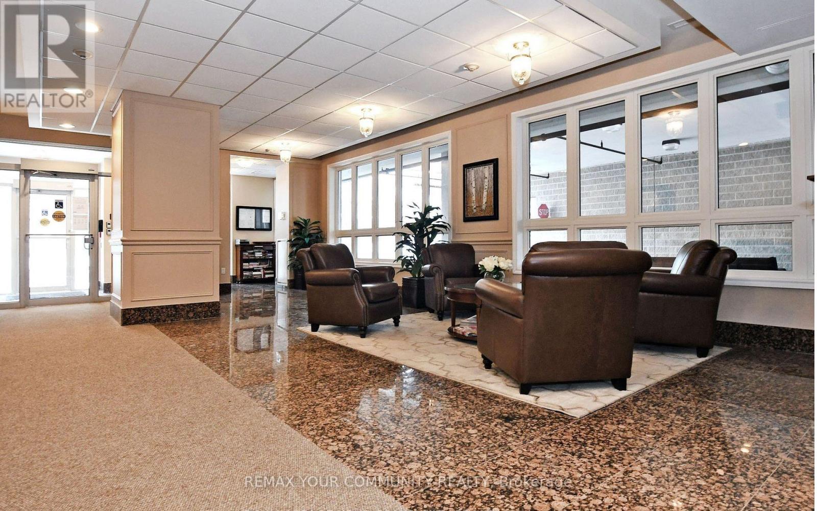 #205 15450 YONGE STREET - 3