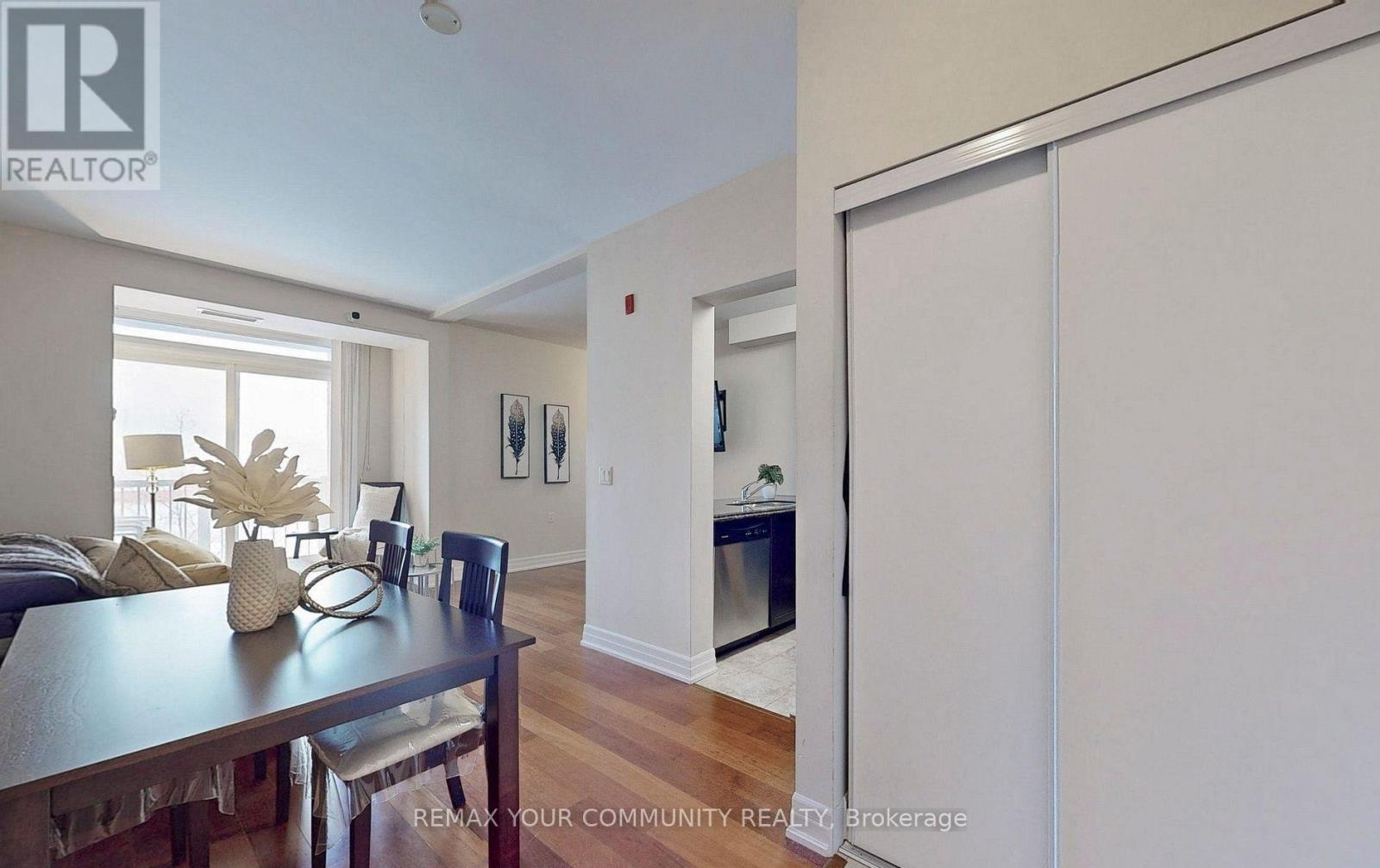 #205 15450 YONGE STREET - 5