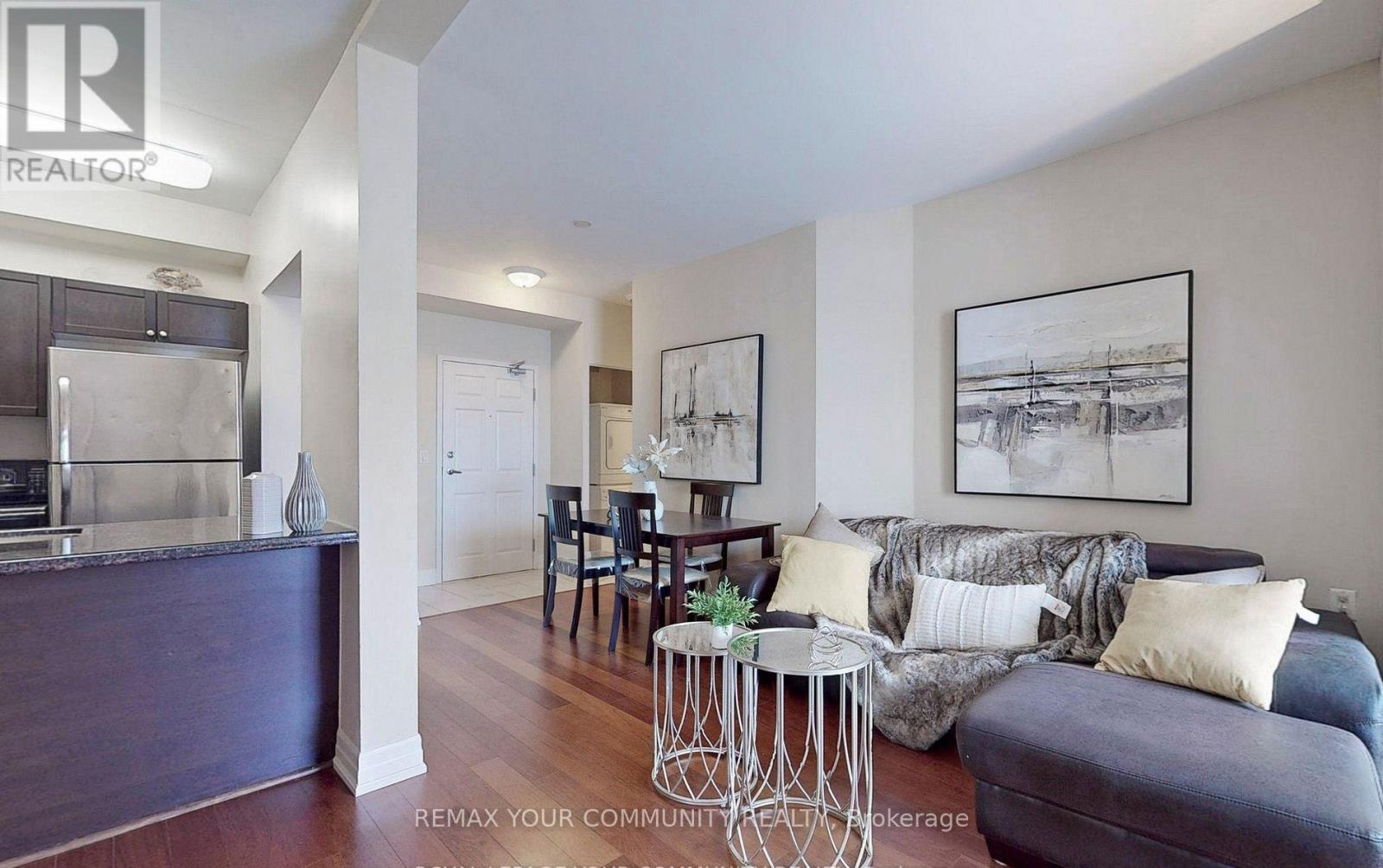 #205 15450 YONGE STREET - 9