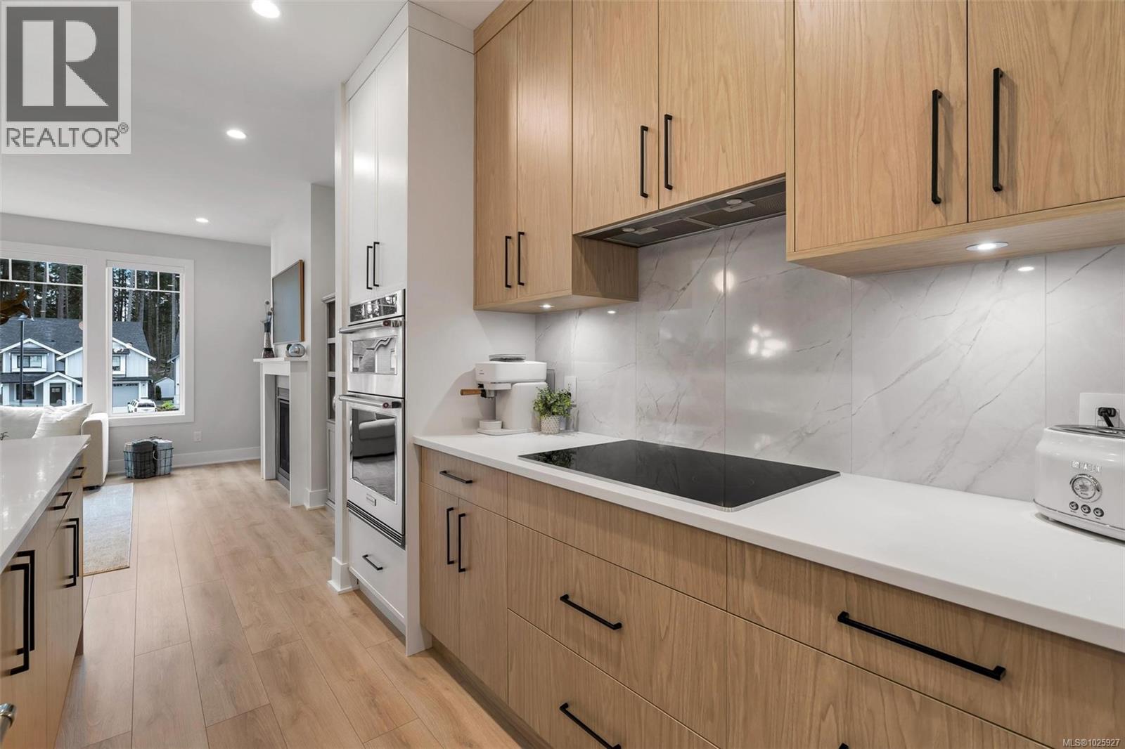 3475 TRUMPETER ST - 10