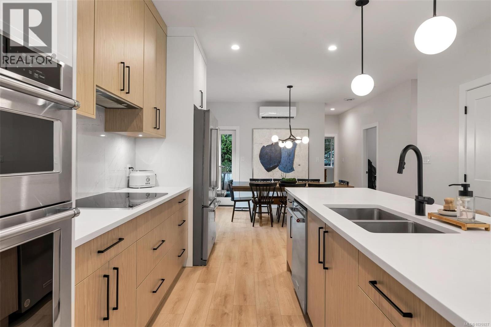 3475 TRUMPETER ST - 11