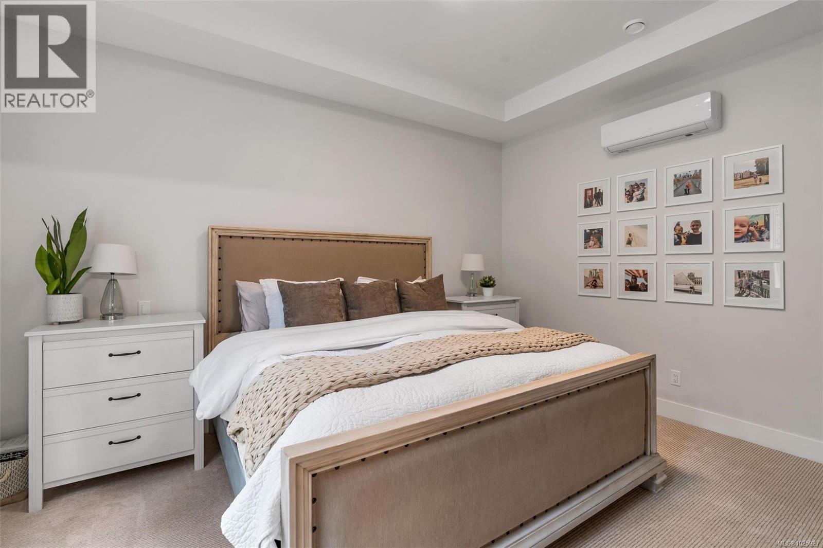 3475 TRUMPETER ST - 15