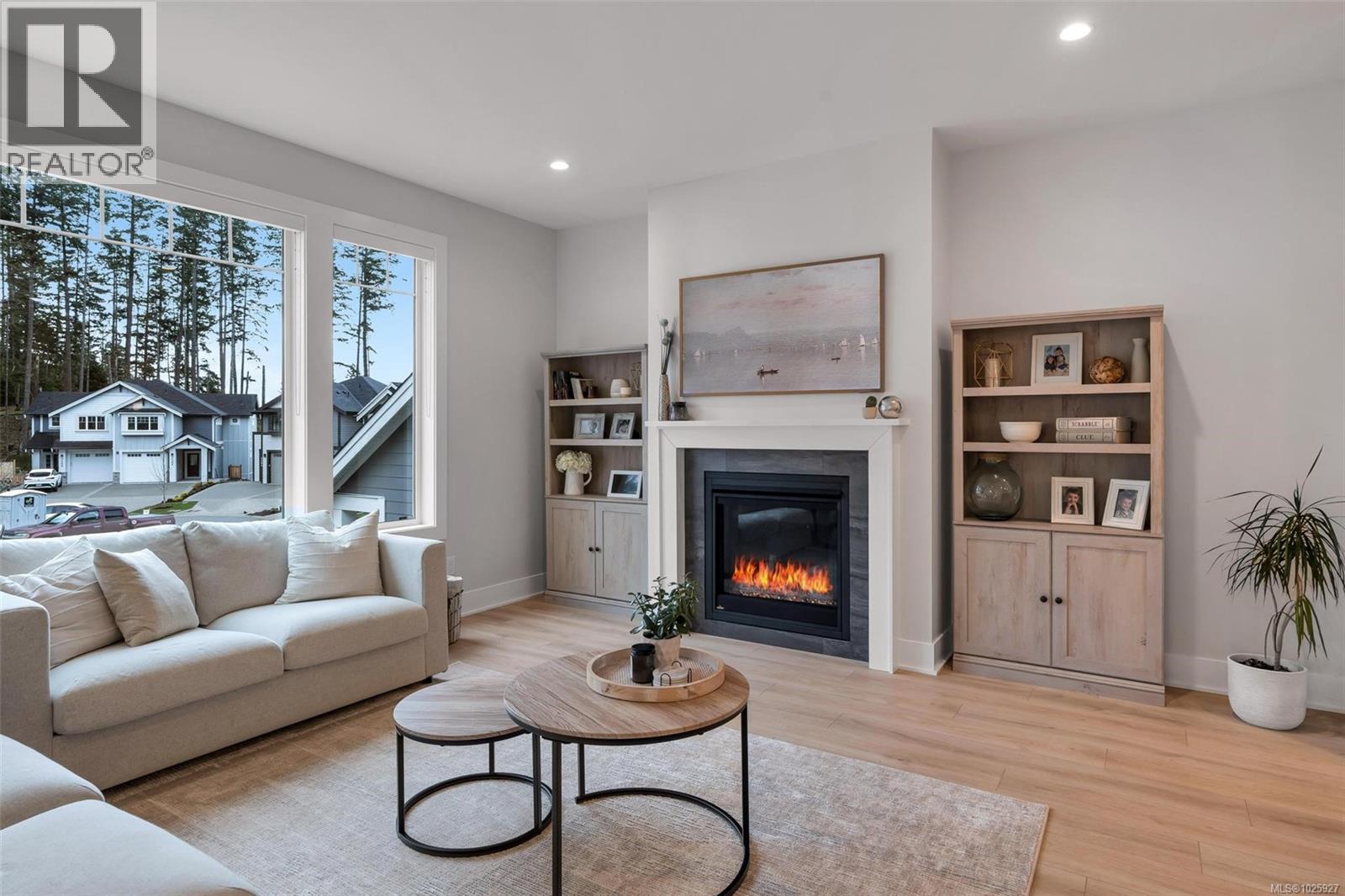 3475 TRUMPETER ST - Image 3