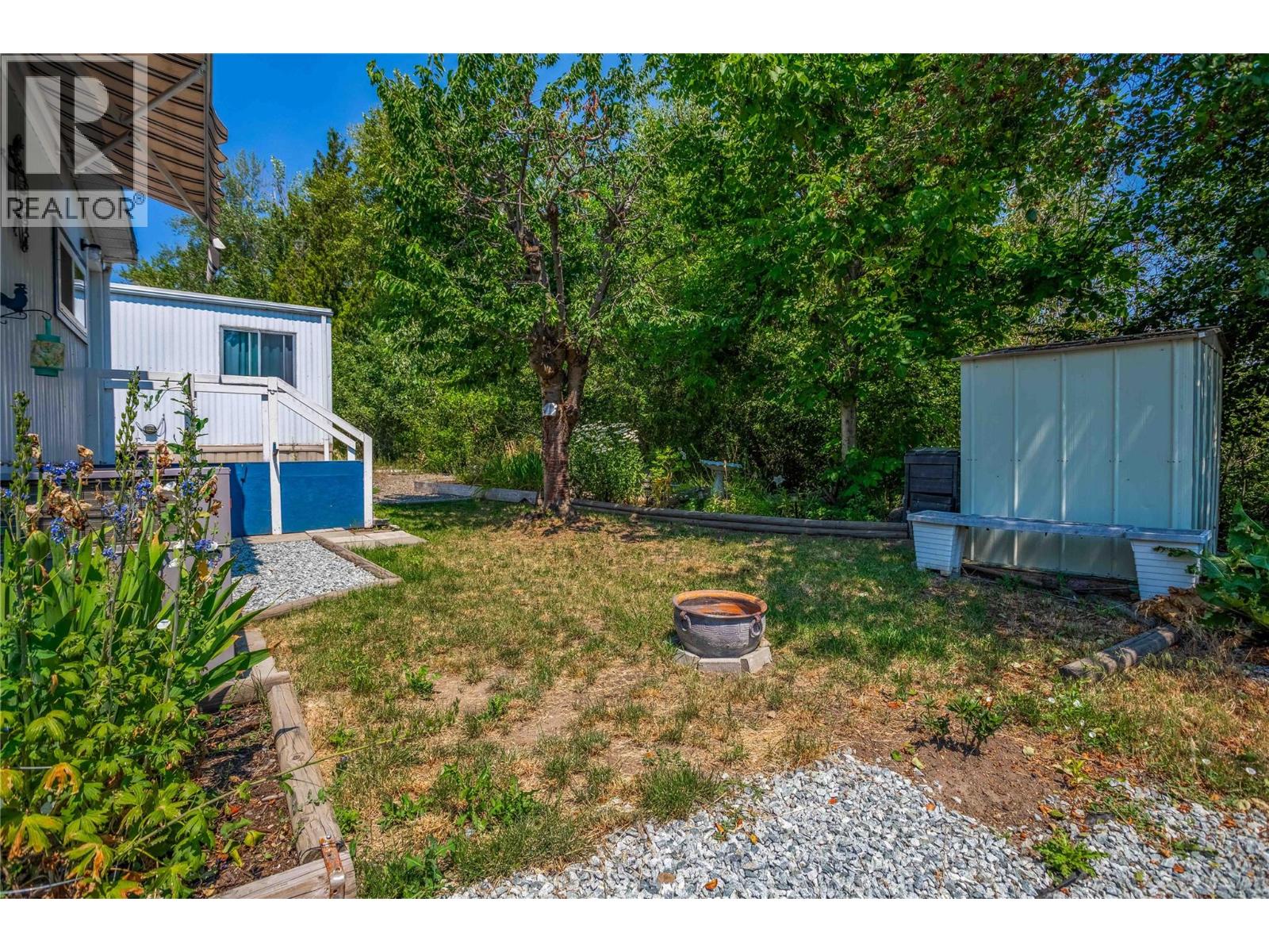 28 1881 Boucherie Road, Westbank